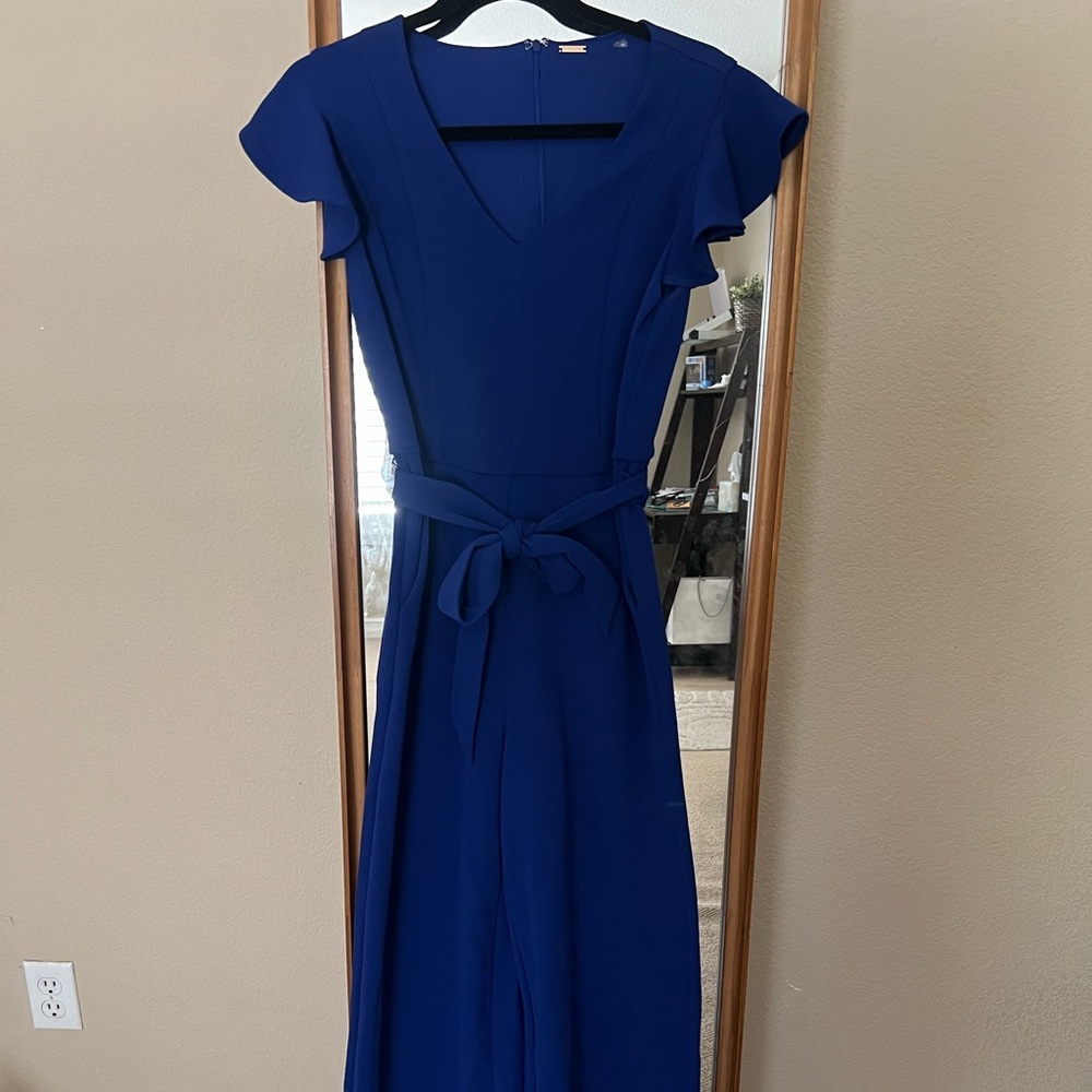 Tahari Navy Blue jump suit with Waist Tie